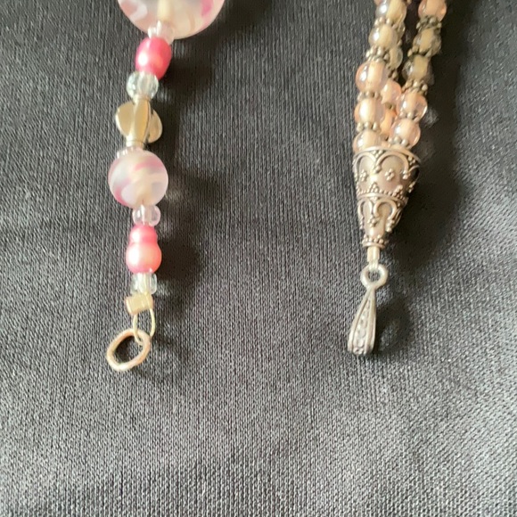 Silverfox Costume Jewelry, Purple Clip Earrings ,2 Vintage Bracelets, Beautiful - Picture 7 of 8